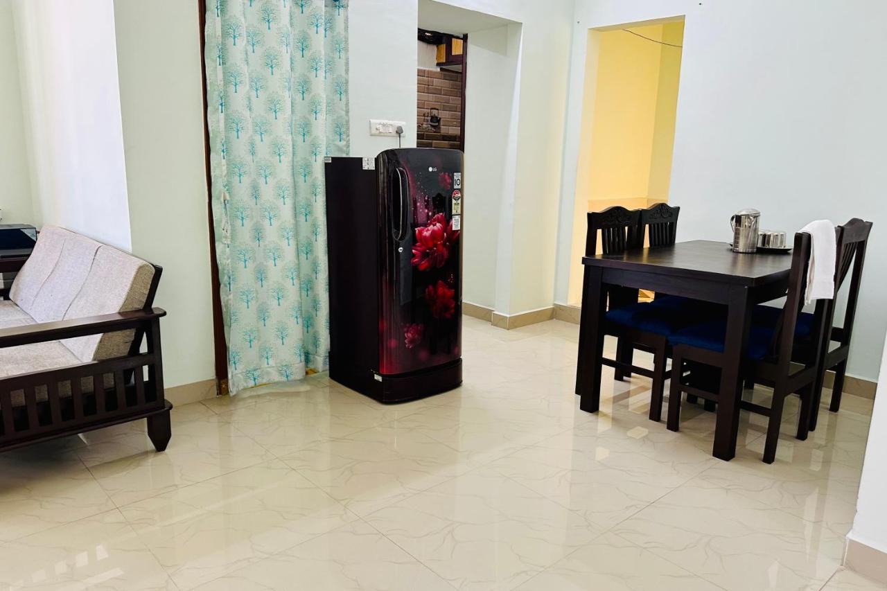 Truelife Homestays - Srs Residency: Family-Friendly 2BHK Near Tirupati Temple Exterior photo